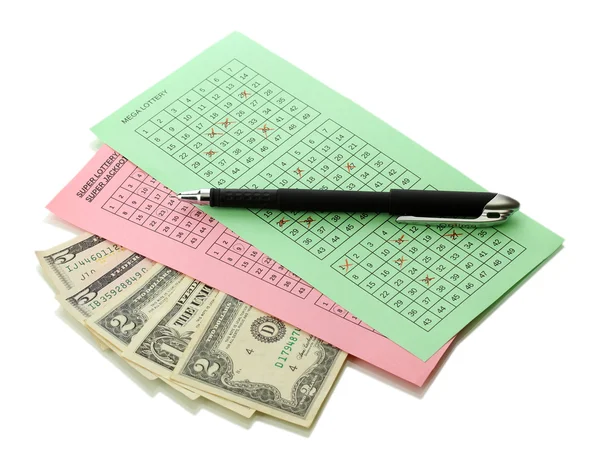 Billetes de lotería con bolígrafo y dinero, aislados en blanco —  Fotos de Stock