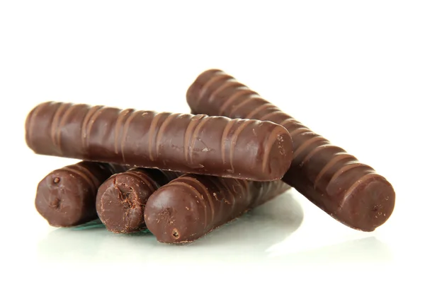 Шоколадные конфеты на белом — стоковое фото