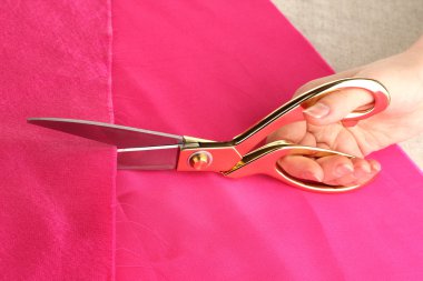 terzi kumaş pembe bej kumaş özgeçmişlerine kesti.