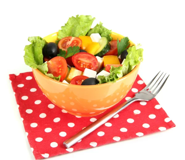 Salada grega saborosa isolada em branco — Fotografia de Stock