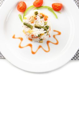 sebzeler, üzerinde beyaz izole lezzetli risotto