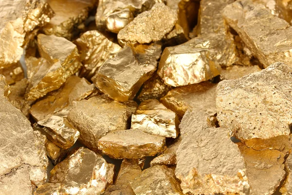 Golden nuggets närbild — Stockfoto