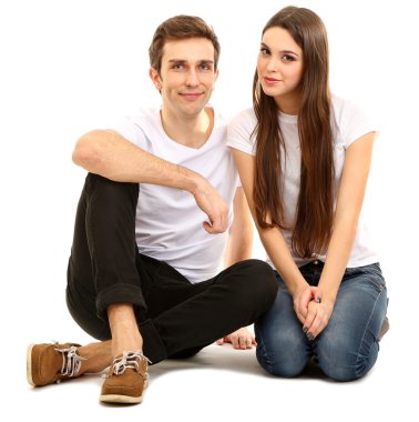 sevgi dolu çift birbirlerine arka zemin üzerine beyaz izole oturuyor