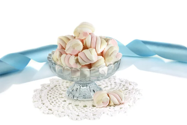 Cam Vazoda beyaz izole yumuşak şekerleme — Stok fotoğraf