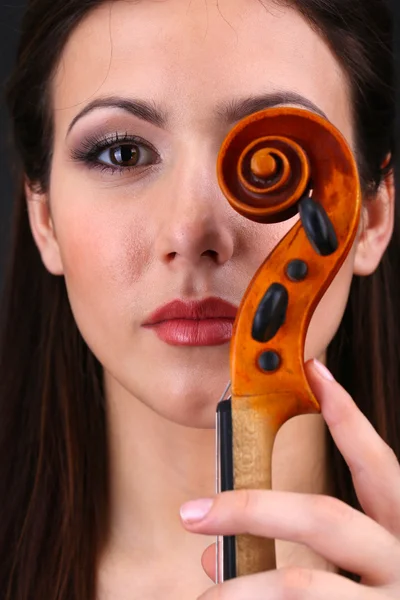 Beautiful young girl with violin close up — Stock Photo, Image