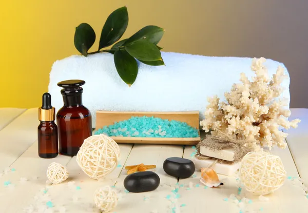 Sea spa elements on yellow background — Stock Photo, Image