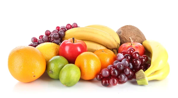 Fehér alapon izolált különböző gyümölcsök — Stock Fotó