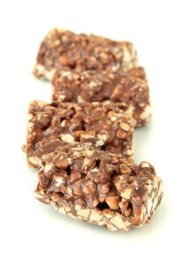 beyaz izole Fındıklı çikolata tatlılar