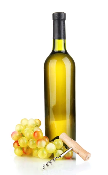 Σύνθεση και του τιρμπουσόν και μπουκάλι κρασί, σταφύλι, απομονωμένα σε λευκό — Φωτογραφία Αρχείου