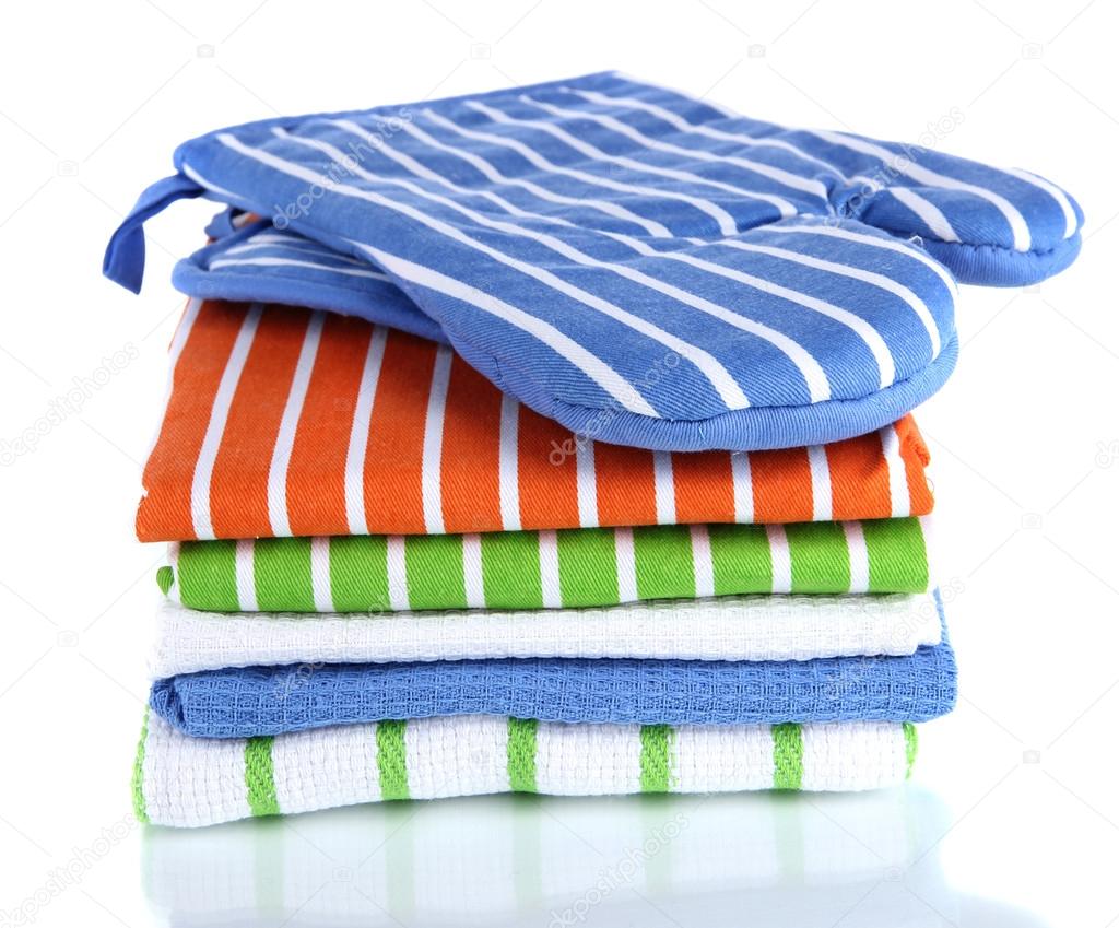 https://st.depositphotos.com/1177973/2253/i/950/depositphotos_22533115-stock-photo-kitchen-towels-of-different-colors.jpg