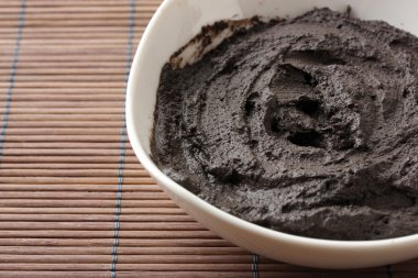 kozmetik kil bambu zemin üzerine spa uygulamaları için
