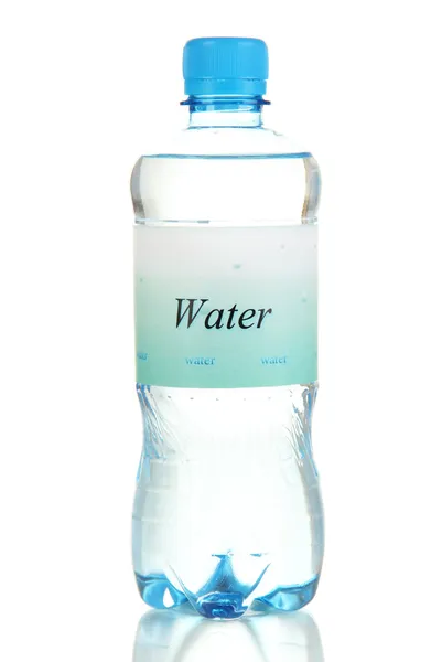 Vatten flaska med etikett isolerad på vit — Stockfoto