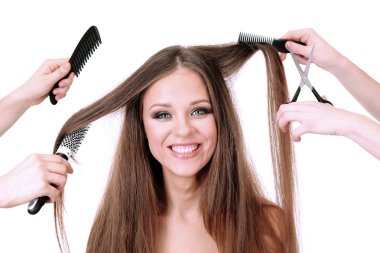 Güzellik salonları, üzerinde beyaz izole uzun saçlı kadın