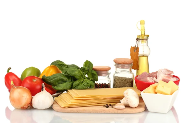 Lasaña ingredientes aislados en blanco —  Fotos de Stock