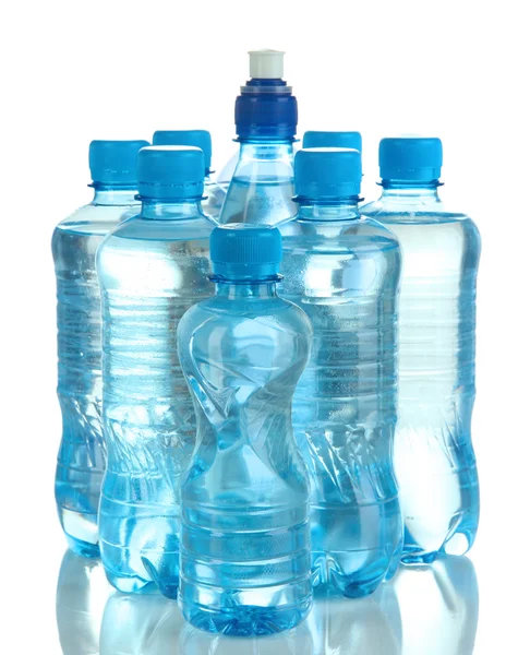 不同水瓶子上白色隔离 — 图库照片