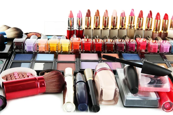 Lote de cosméticos diferentes isolados em branco — Fotografia de Stock