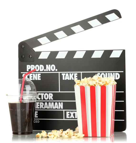 Película clapperboard, cola y palomitas de maíz aisladas en blanco — Foto de Stock