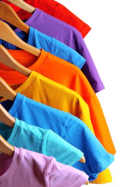 t-shirt bir sürü üzerinde beyaz izole askıları