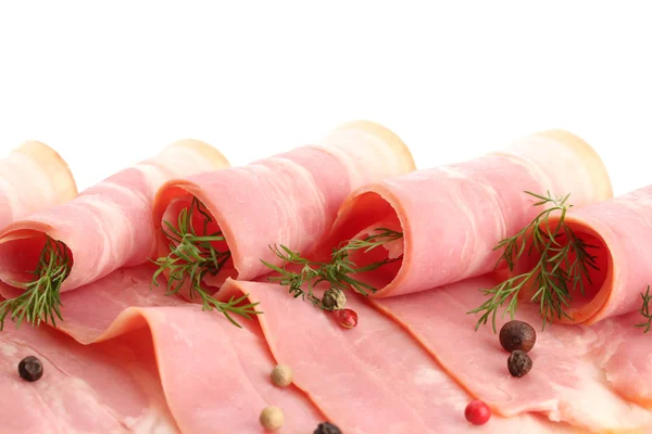 Pancetta saporita con olive e spezie, isolata su bianco — Foto Stock