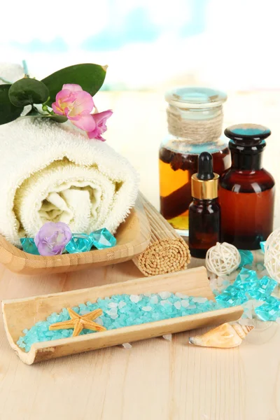 Sea spa elements on wooden table close up — Stock Photo, Image