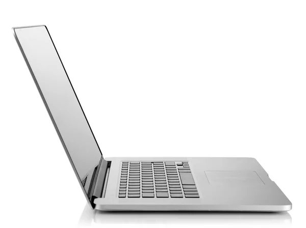 Laptop branco isolado no branco — Fotografia de Stock