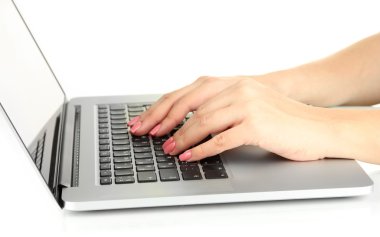 eller üzerinde beyaz izole laptop, yazma