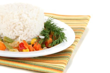 sebzeler üzerinde beyaz izole lezzetli risotto