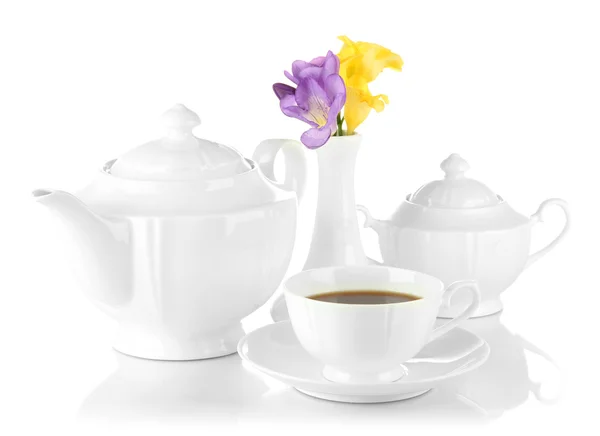 Όμορφη τσάι υπηρεσία, που απομονώνονται σε λευκό — Φωτογραφία Αρχείου