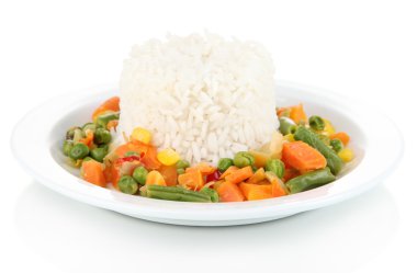 sebzeler üzerinde beyaz izole lezzetli risotto