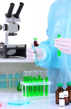 bilim adamı iletken araştırma laboratuvarında yakın çekim