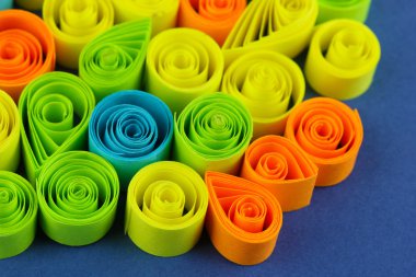 renkli arka plan mavi yakın çekim quilling