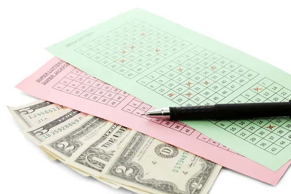 Loterij tickets met pen en geld, geïsoleerd op wit — Stockfoto