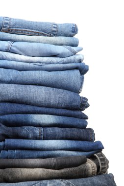 birçok kot üzerinde beyaz izole bir yığın yığın