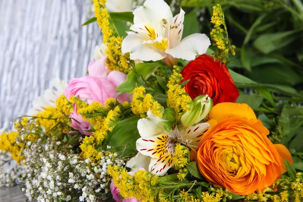 Bouquet of various flowers close-up — Stock Photo, Image