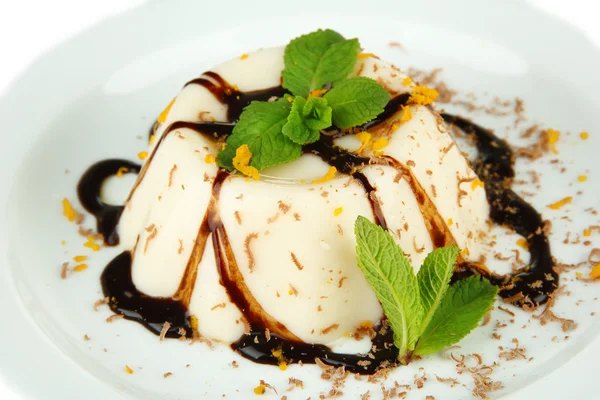 Panna Cotta with chocolate sauce, isolated on white — Stock Photo, Image
