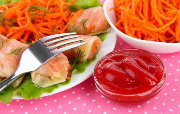 Stuffed cabbage rolls close-up — Stock Photo, Image