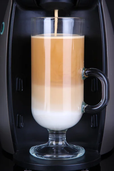Warstwowe kawy z bliska — Zdjęcie stockowe