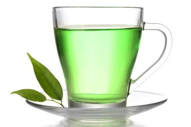 yeşil çay, beyaz izole şeffaf bardak
