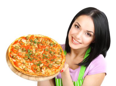 Kız ev hanımı ile üzerine beyaz izole lezzetli pizza