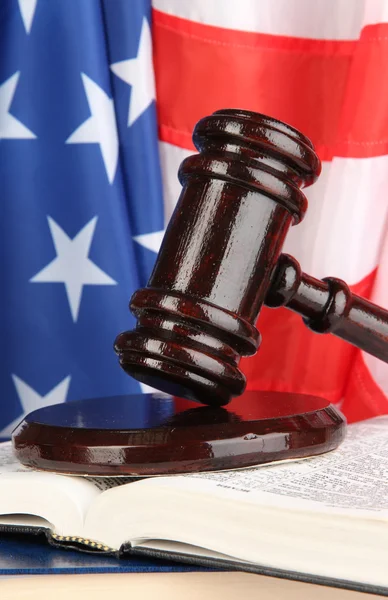 Judge gavel and books on american flag background — Stock Photo, Image