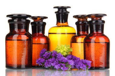 ilaç şişeleri üzerinde beyaz izole