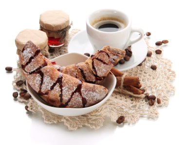 Whit üzerinde izole ışık lezzetli bir kahvaltı,