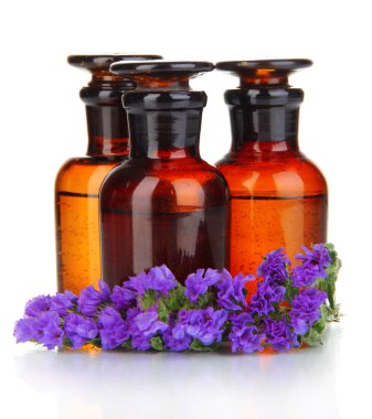 ilaç şişeleri üzerinde beyaz izole