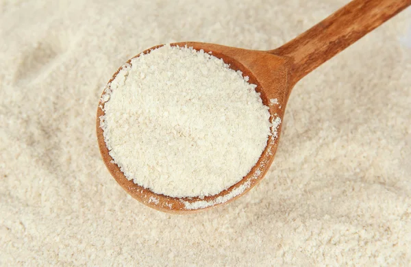 Lait en poudre avec cuillère pour bébé gros plan — Photo