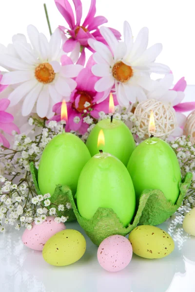 Easter candles with flowers close up — Stock Photo, Image