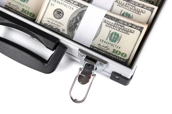 Kufr s 100 dolarové bankovky, izolované na bílém — Stock fotografie