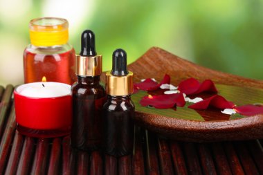 aroma yağları parlak zemin üzerinde tablo ile Spa kompozisyon