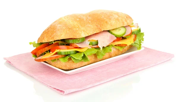 Sandwich frais et savoureux au jambon et légumes isolés sur blanc — Photo