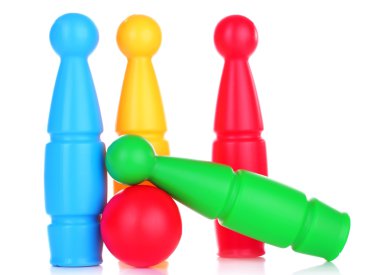 beyaz izole oyuncak bowling renkli plastik cips