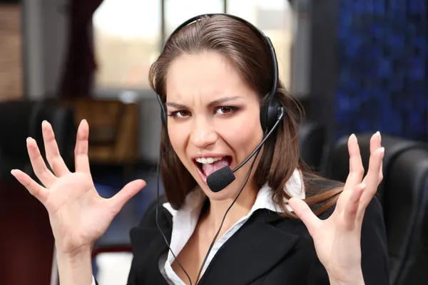 Call center operator op het werk — Stockfoto